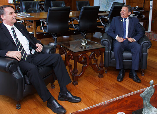 Justiça de Belo Horizonte dá 72 horas para Jair Bolsonaro explicar intervenção na Petrobras