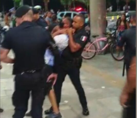 Guarda municipal aplica “mata-leão” em motoboy durante abordagem em Praia Grande