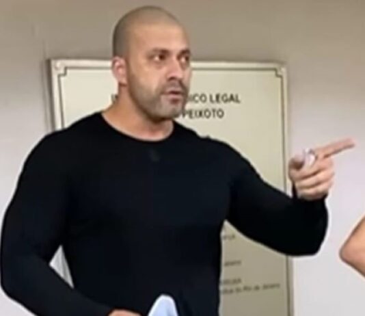 Moraes determina abertura de inquérito contra Daniel Silveira por desacato após prisão