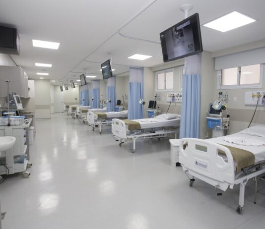 Cidades da Baixada Santista atingem 100% da ocupação de leitos de enfermaria para Covid