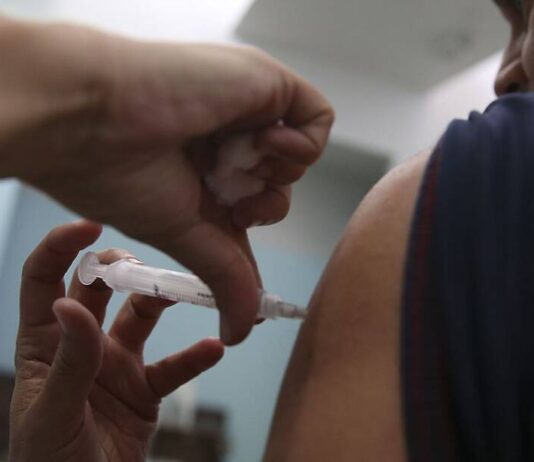 Consulta pública: Maioria é contra prescrição médica em vacinação de crianças