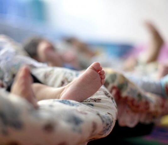 Genocídio: 899 bebês com menos de um ano morreram de Covid-19 no Brasil em 2020