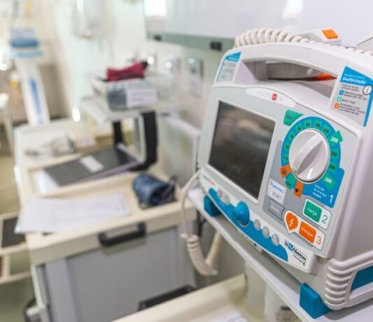 Medicamentos do “kit intubação” faltam em mais de 60% das unidades de saúde de SP