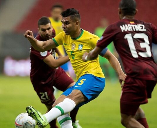 Após início da Copa América no país, quatro das dez seleções registram casos de Covid-19