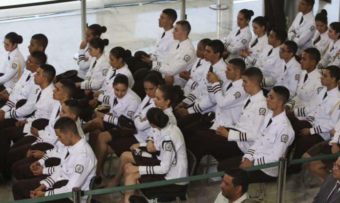 escolas cívico-militares
