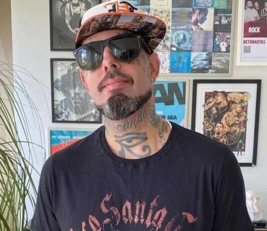 Tico Santa Cruz denuncia nas redes sociais: “Estão ameaçando a minha família de morte”