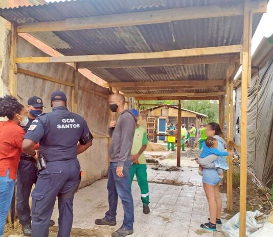 Juíza proíbe desocupação de moradias e demolição de casas no Jardim São Manoel em Santos