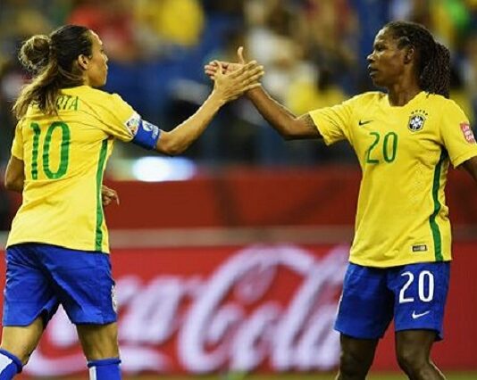 Olimpíadas: Marta e Formiga, que resgataram a beleza do nosso futebol, se aposentam sem o ouro