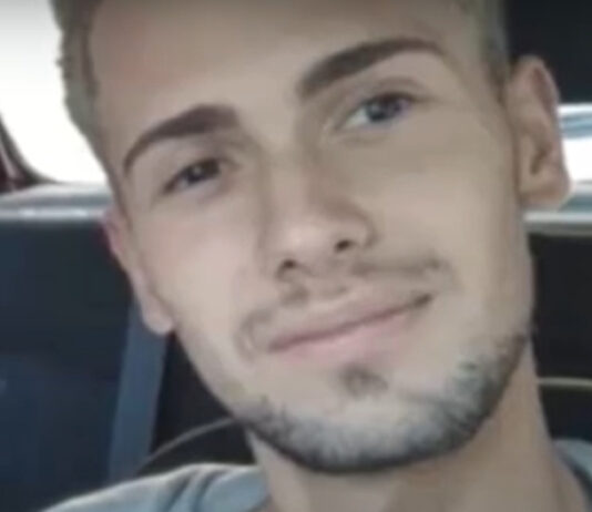 Jovem gay brasileiro é assassinado na Espanha e milhares vão às ruas pedir justiça