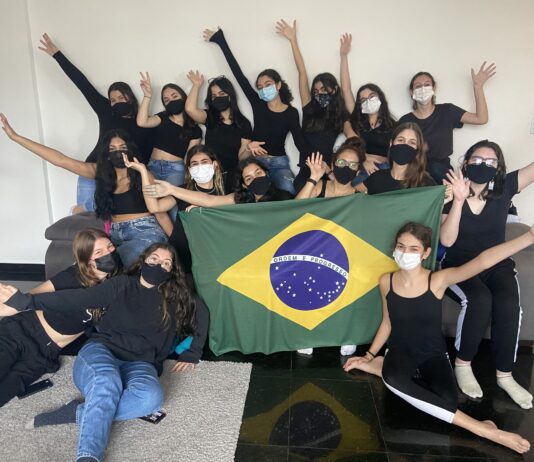 Grupo santista brilha na Copa do Mundo de Dança e conquista medalha de bronze
