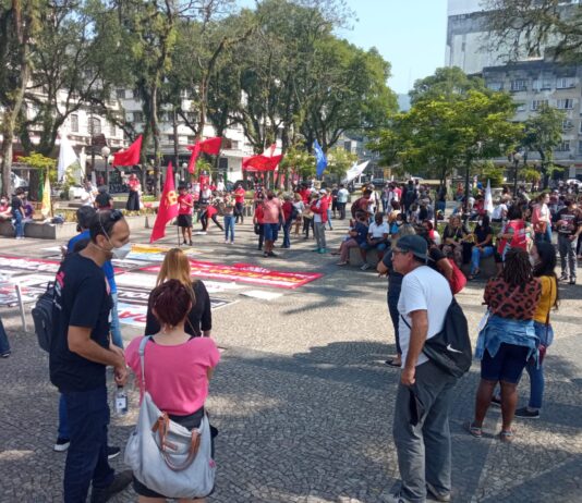 Greve: servidores de Santos protestam contra mudanças na previdência municipal