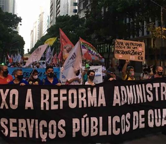 Audiência pública em Santos debate PEC 32 e retrocessos do governo federal
