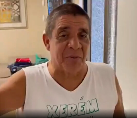 Zeca Pagodinho manda mensagem do hospital: “Não deixem de se vacinar”; veja vídeo