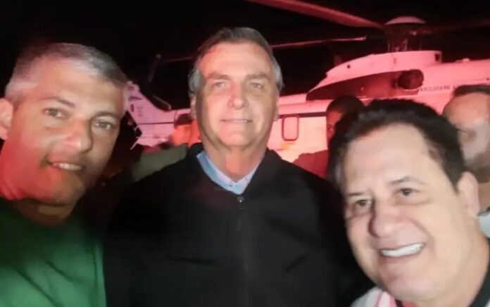 Bolsonaro no jogo