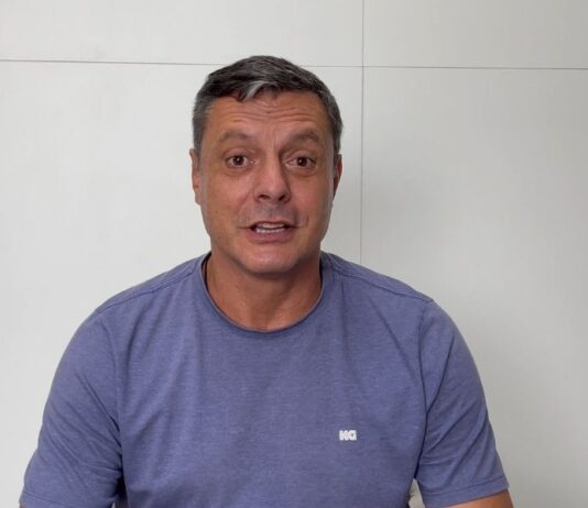 Vídeo: Prefeito Rogério Santos anuncia que testou positivo para Covid-19