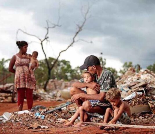Relatório Oxfam: bilionários dobram fortunas durante a pandemia; miséria se multiplica