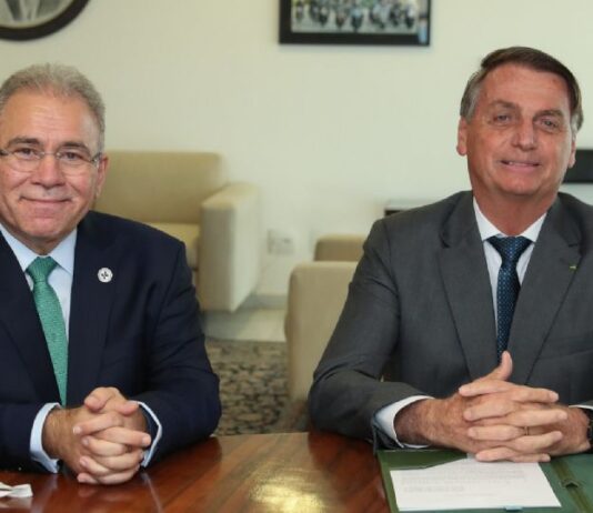 STF enquadra governo de Jair Bolsonaro e reforça que vacinação é obrigatória