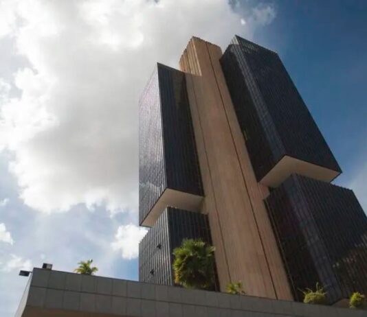 Valores a receber: Saiba como consultar dinheiro esquecido em bancos