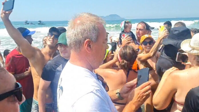 Bolsonaro Guarujá