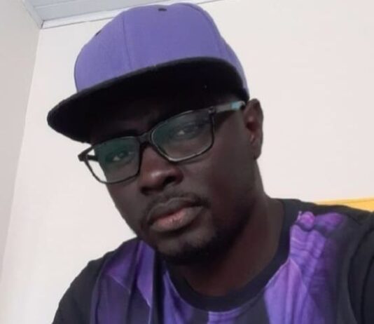 Trabalhador haitiano denuncia racismo e xenofobia em seu local de trabalho em Cubatão