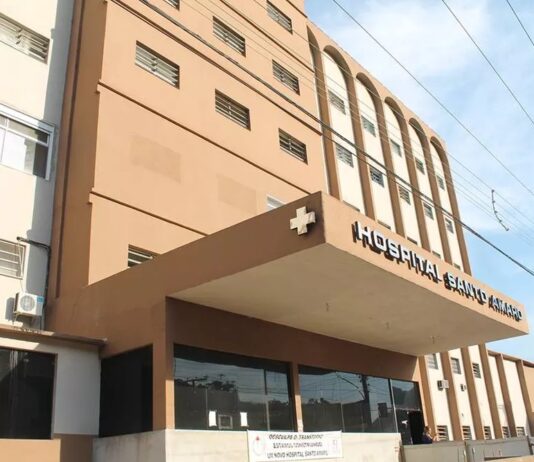 Médico que seria do PCC é preso por relação com assassinato em hospital de Guarujá