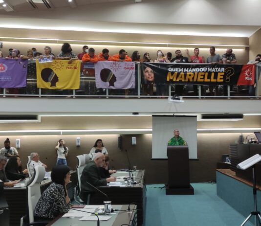 Após polêmica, Dia Marielle Franco é aprovado pela Câmara Municipal de Santos