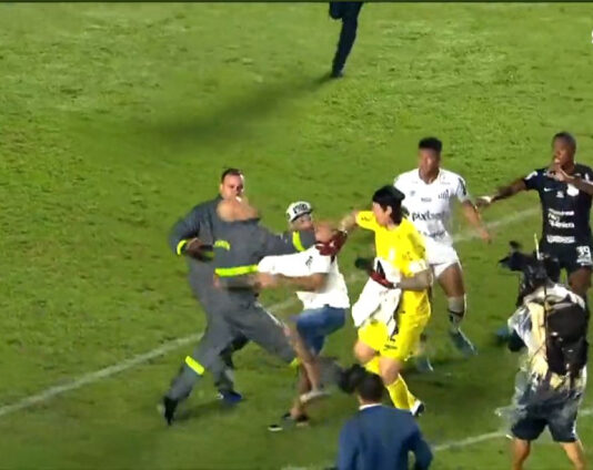 Tribunal marca julgamento do Santos por invasão da Vila e tentativa de agressão a Cássio