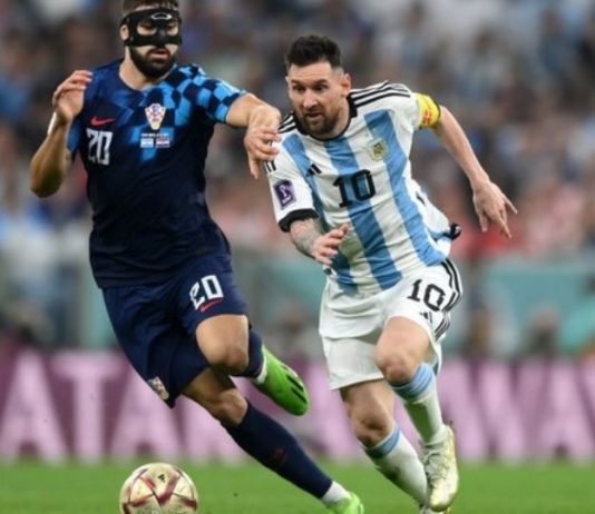 Com show de Messi, Argentina vence Croácia e está na final da Copa do Mundo