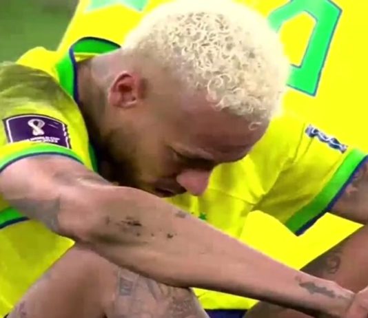 Após ceder empate no fim da prorrogação, Brasil é eliminado da Copa do Mundo nos pênaltis