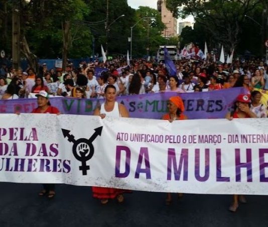 Dia Internacional das Mulheres é marcado por ato na Estação da Cidadania de Santos