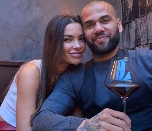 Joana Sanz surpreende imprensa espanhola ao visitar Daniel Alves na cadeia