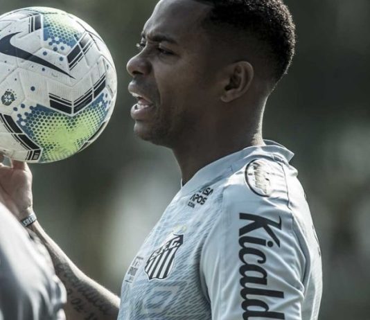 Defesa de Robinho alega perseguição e faz pedido ao Superior Tribunal de Justiça