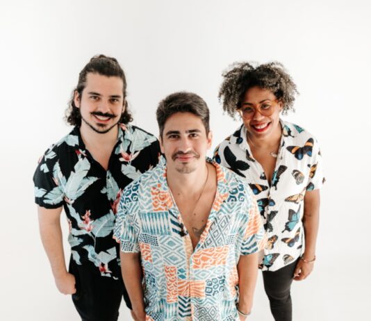Cantor Diego Alencikas é atração no festival O Som das Palafitas no Arte no Dique