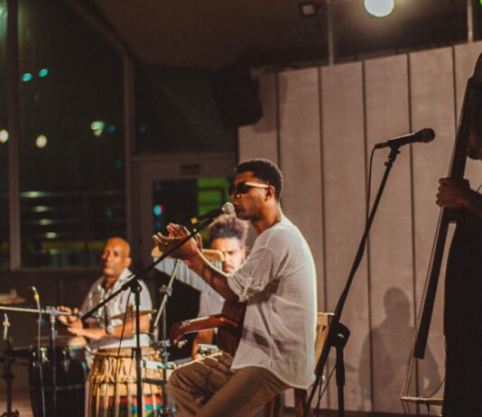 Festival “O Som das Palafitas” recebe Afoxoro e Dedé Paraizo no Arte no Dique