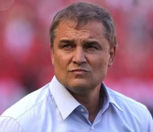 Santos FC contrata o técnico uruguaio Diego Aguirre para tentar sair da crise