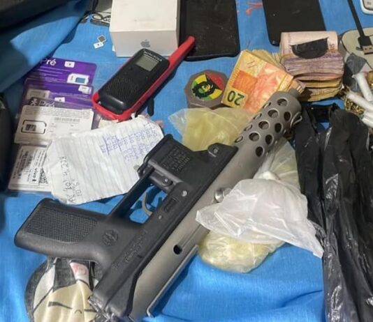 Delegado da Polícia Federal é baleado na cabeça em ação no Guarujá e seu estado é grave